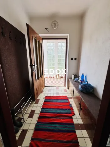 Prodej rodinného domu, Vlkaneč, 244 m2