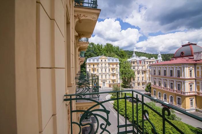 Prodej činžovního domu, Mariánské Lázně, Ruská, 2270 m2