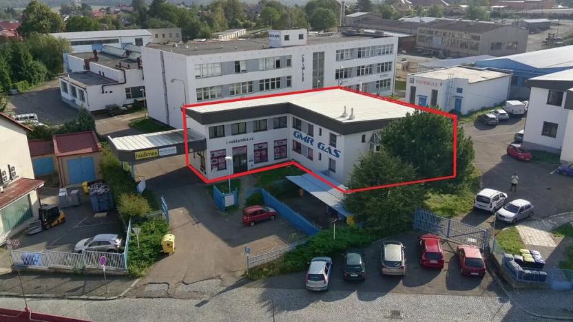 Pronájem kanceláře, Skuteč, Husova, 54 m2