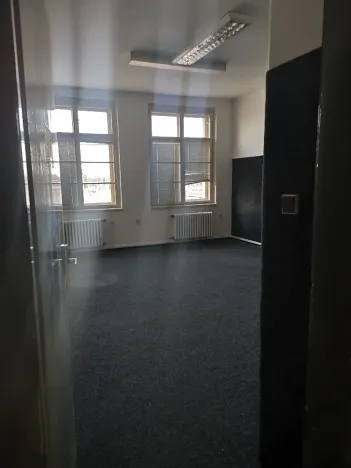 Pronájem kanceláře, Pardubice, 28 m2