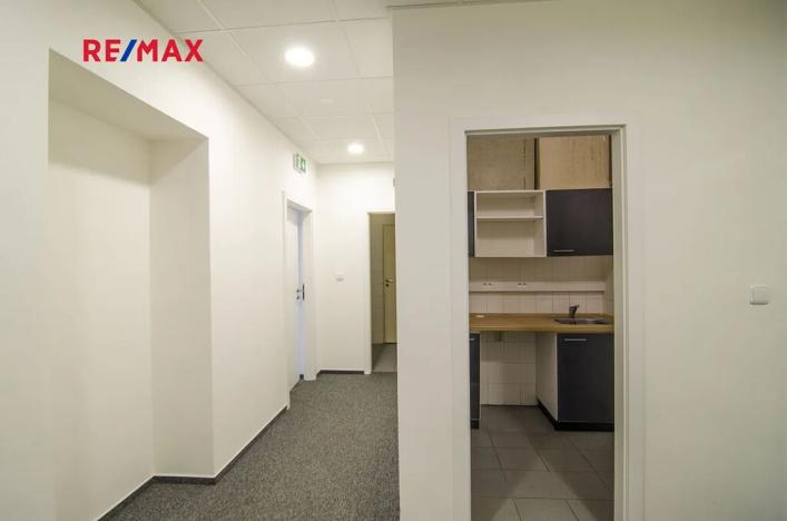 Pronájem kanceláře, Svitavy, náměstí Míru, 40 m2