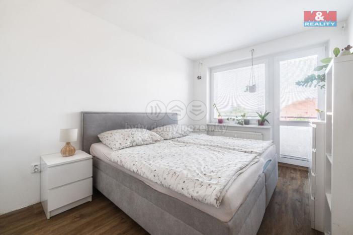 Prodej bytu 3+1, Huštěnovice, 84 m2