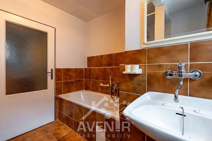 Prodej rodinného domu, Mukařov, 189 m2