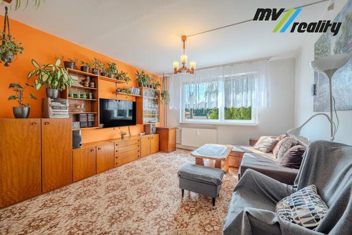 Prodej bytu 3+1, Český Dub, Mírové sídliště, 63 m2