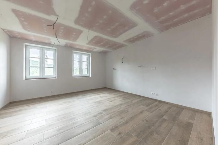 Prodej rodinného domu, Kratušín, 420 m2