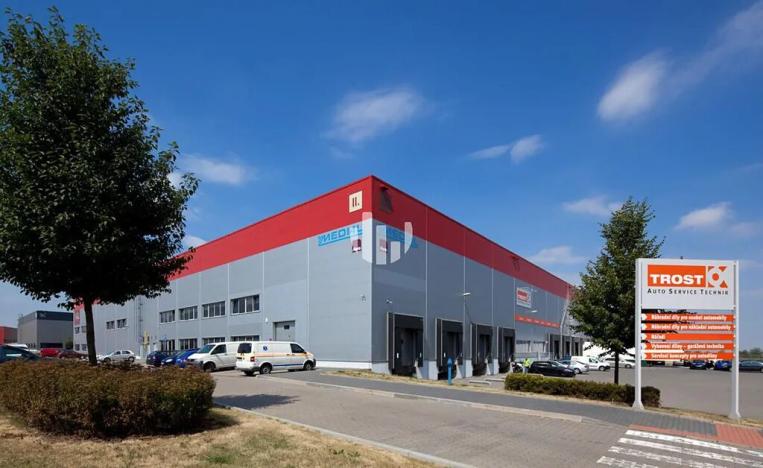 Pronájem kanceláře, Praha - Horní Počernice, Sezemická, 314 m2