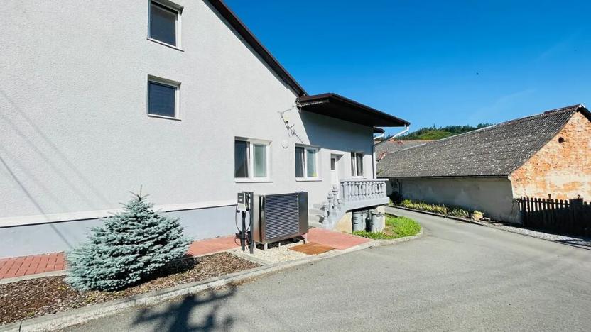 Prodej ubytování, Bouzov, 647 m2