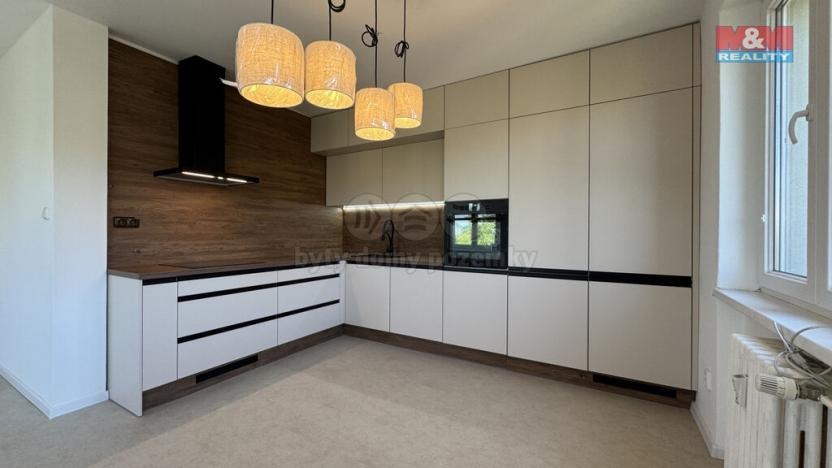 Prodej bytu 2+1, Kopřivnice, Erbenova, 58 m2