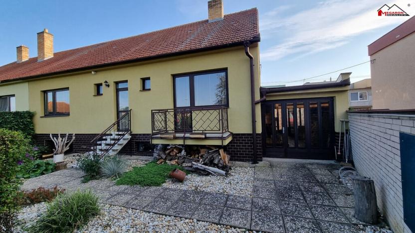 Pronájem rodinného domu, Kostice, Sadová, 135 m2