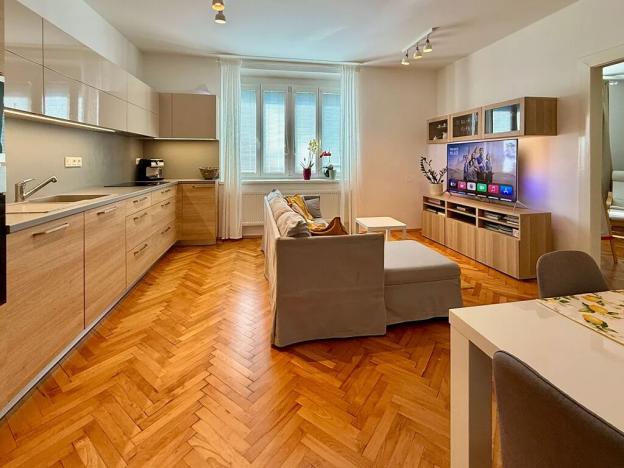 Prodej bytu 4+kk, Jihlava, Štefánikovo náměstí, 105 m2