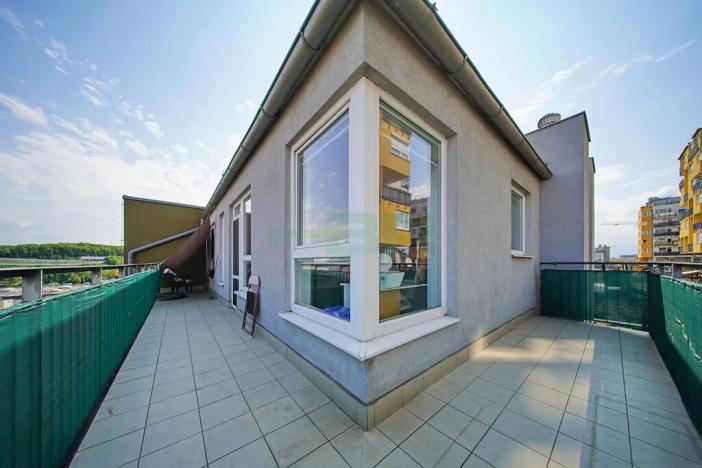 Pronájem bytu 2+kk, Praha - Vysočany, 66 m2