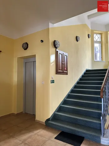 Prodej bytu 2+1, Mariánské Lázně, Anglická, 91 m2