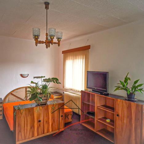 Pronájem bytu 1+1, Dolní Zálezly, Národní fronty, 39 m2