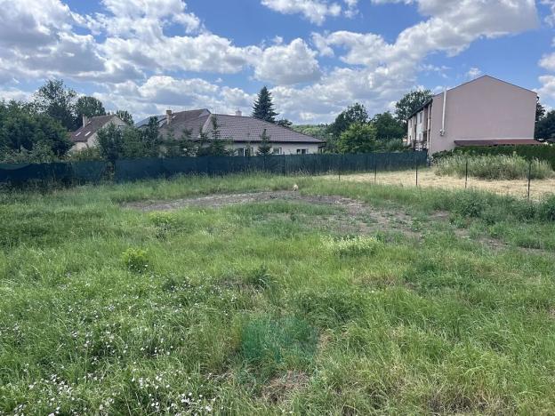 Prodej pozemku pro bydlení, Tursko, 654 m2