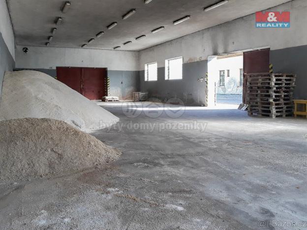 Pronájem skladu, Terezín, Pražská, 9209 m2