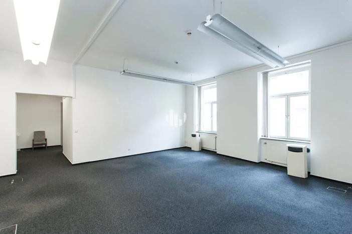 Pronájem kanceláře, Praha - Nové Město, Krakovská, 300 m2