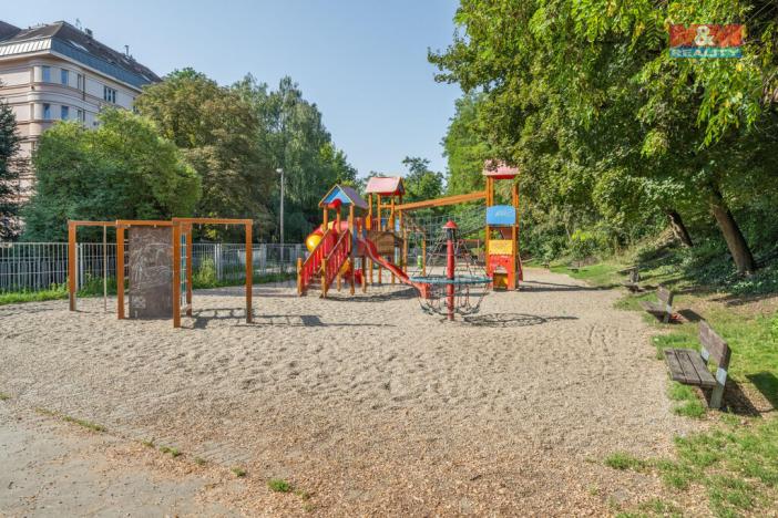 Prodej bytu 3+kk, Praha - Libeň, Na Rokytce, 76 m2