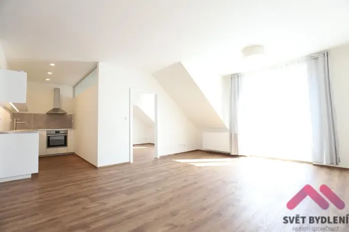 Pronájem bytu 2+kk, Praha - Nusle, Na Pankráci, 62 m2