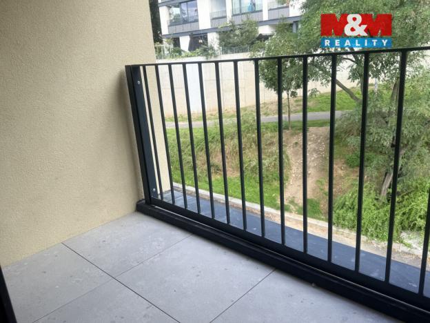 Prodej bytu 2+kk, Praha - Střížkov, Střížkovská, 74 m2