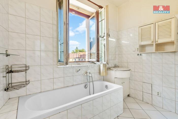 Prodej rodinného domu, Mimoň - Mimoň II, náměstí Čsl. armády, 150 m2