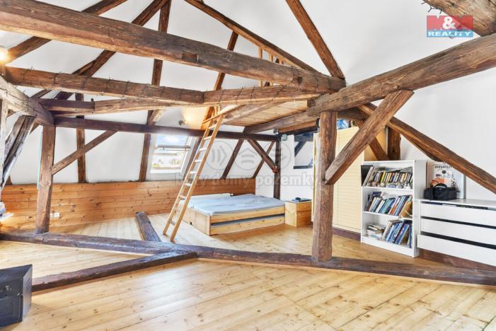 Prodej rodinného domu, Mimoň - Mimoň II, náměstí Čsl. armády, 150 m2