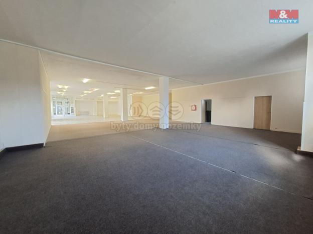 Pronájem obchodního prostoru, Klášterec nad Ohří - Miřetice u Klášterce nad Ohří, 17. listopadu, 828 m2