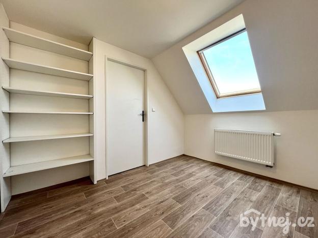 Pronájem bytu 3+1, Olomouc - Hodolany, Rejskova, 63 m2