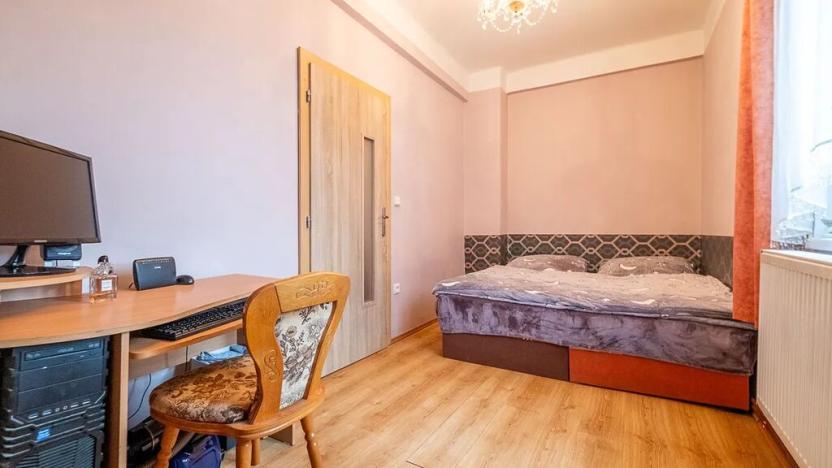 Prodej vícegeneračního domu, Sadská, Husova, 306 m2