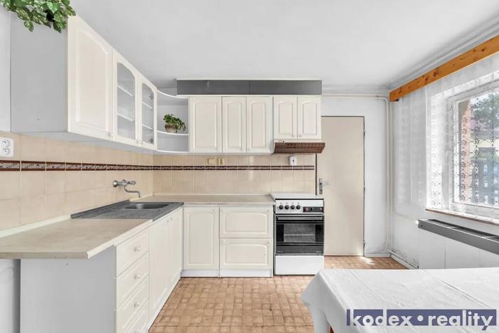 Prodej rodinného domu, Pardubice, 270 m2