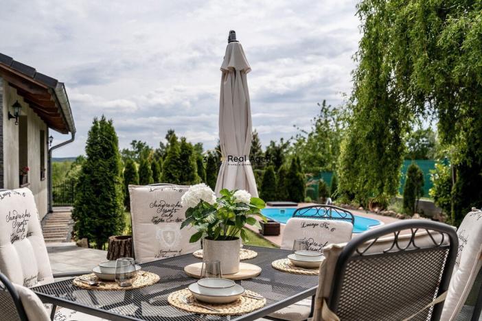 Prodej rodinného domu, Klínec, 262 m2