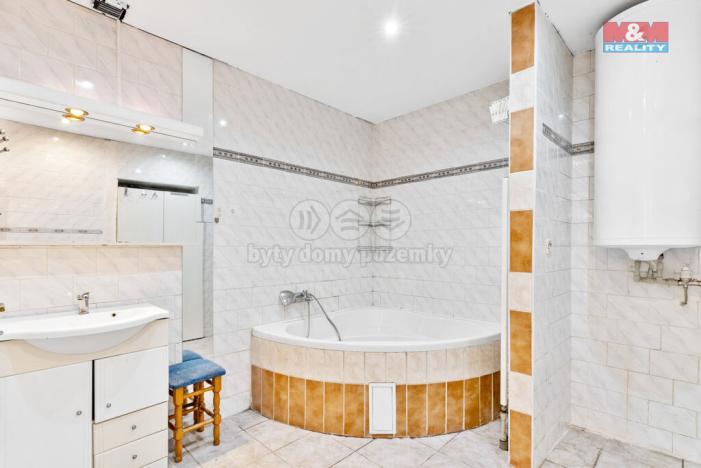 Prodej ubytování, Jablonec nad Jizerou, 420 m2