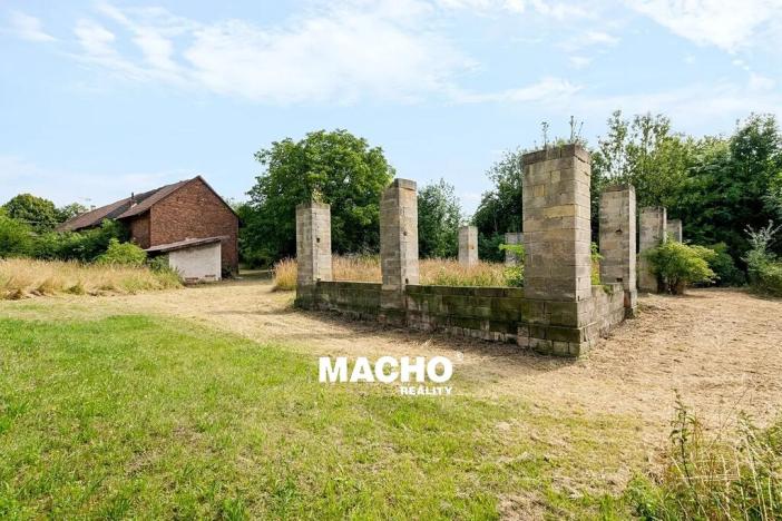 Prodej zemědělské usedlosti, Veliš, 335 m2