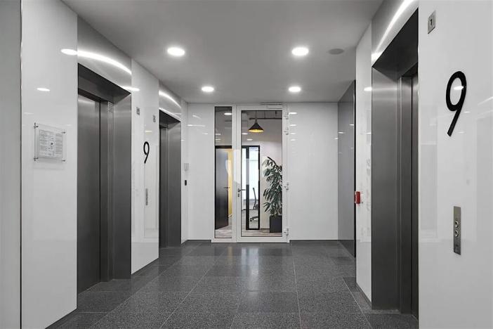 Pronájem kanceláře, Praha - Stodůlky, Bucharova, 400 m2