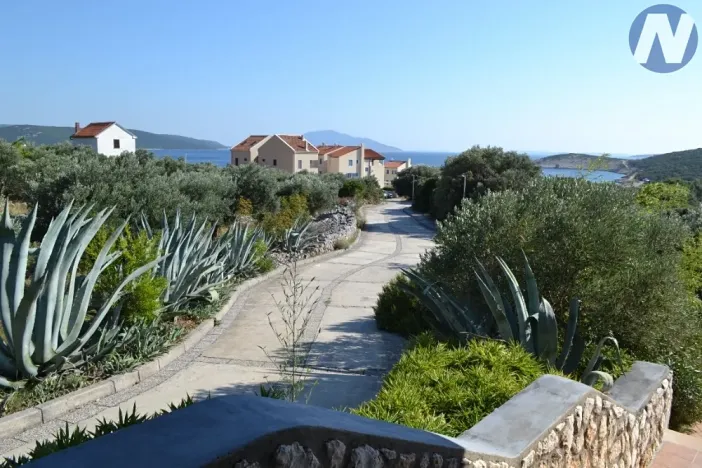 Prodej ubytování, Martinšćica, Chorvatsko, 2327 m2