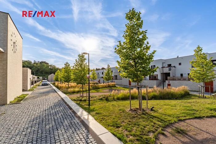 Prodej vily, Praha - Lysolaje, K Housličkám, 310 m2