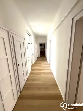 Pronájem bytu 3+1, Olomouc, Wanklova, 96 m2