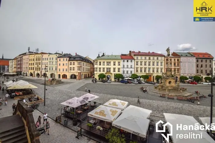 Pronájem bytu 3+1, Olomouc, Dolní náměstí, 94 m2