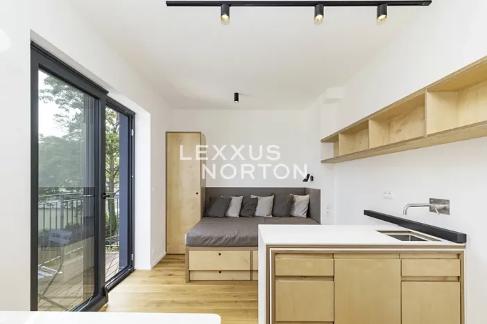 Pronájem bytu 1+kk, Praha - Nusle, Na Topolce, 27 m2