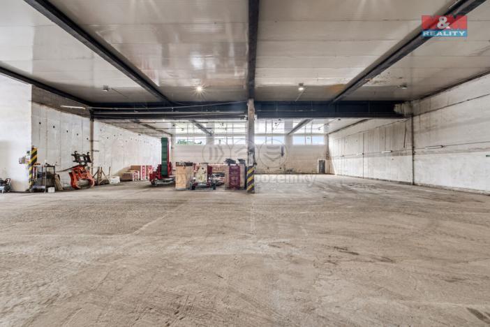 Pronájem skladu, Chabařovice, Smetanova, 890 m2