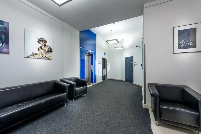 Pronájem kanceláře, Praha - Smíchov, Radlická, 247 m2