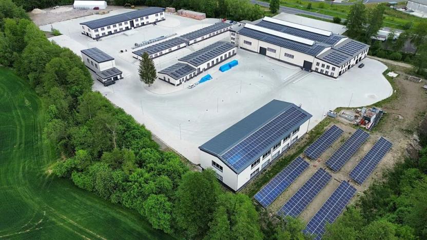 Pronájem skladu, Ostrov, 584 m2