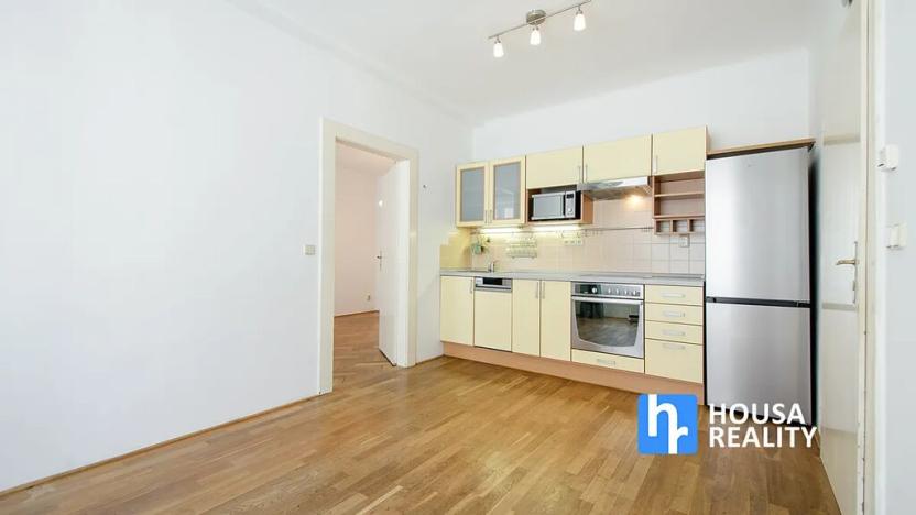 Pronájem bytu 2+kk, Praha - Dejvice, Koulova, 46 m2