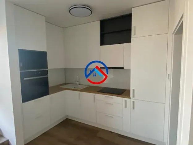Pronájem bytu 2+kk, Olomouc, Lazecká, 53 m2