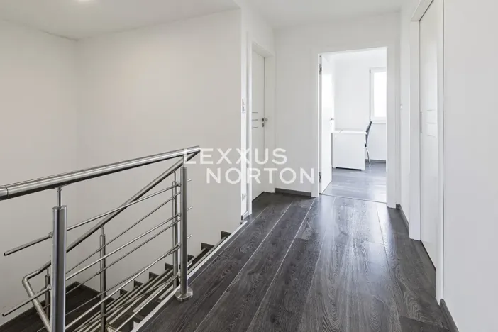 Prodej rodinného domu, Praha - Ďáblice, Červenomlýnská, 150 m2