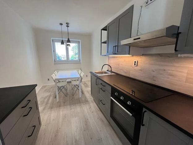 Pronájem bytu 2+1, Liberec, Zahradní, 55 m2