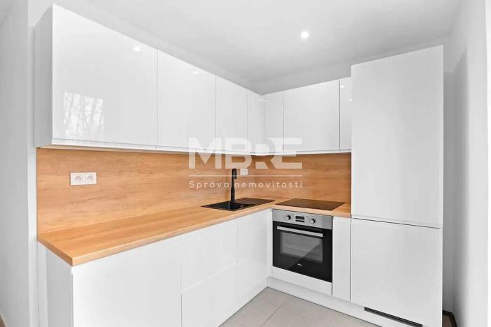 Pronájem bytu 2+1, Karviná - Hranice, Mendelova, 55 m2