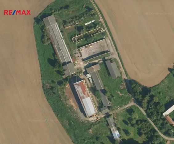 Prodej výrobních prostor, Radkov, 13527 m2