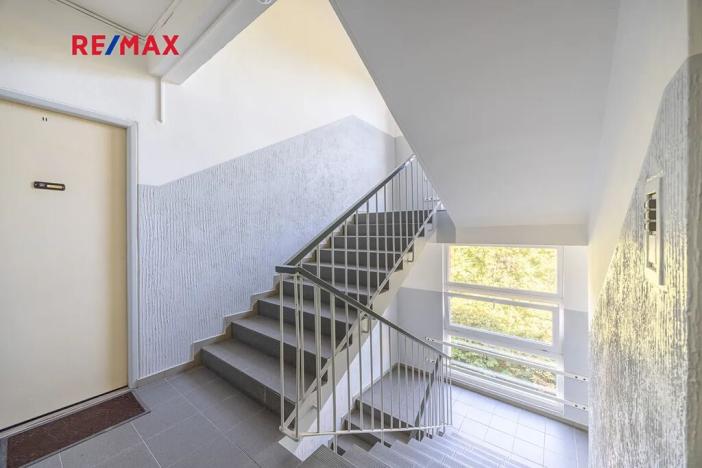 Prodej bytu 2+kk, Praha - Malešice, Chotouňská, 34 m2