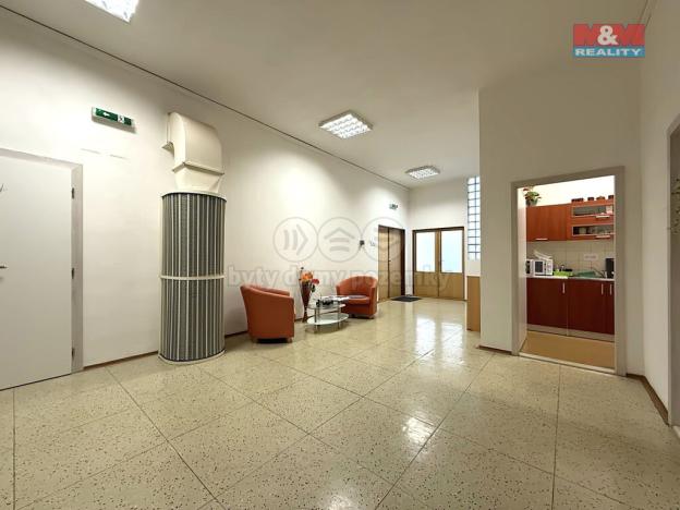 Pronájem kanceláře, Karviná - Fryštát, Hrnčířská, 25 m2