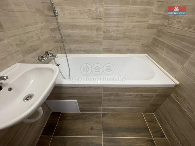 Pronájem bytu 2+1, Jirkov, Karla Čapka, 51 m2